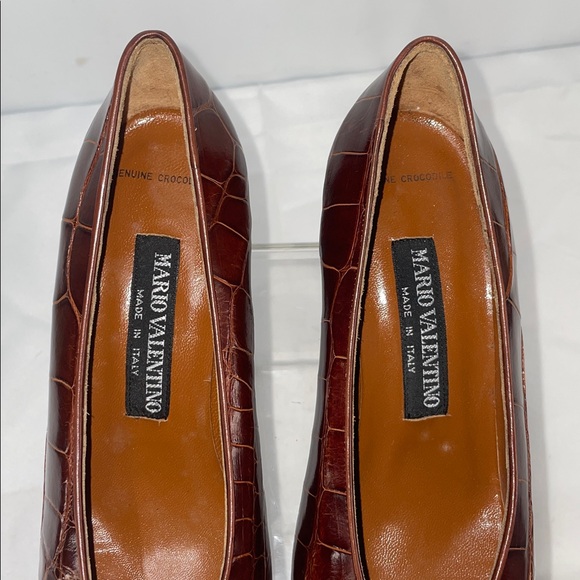 MARIO VALENTINO ITALIAN GENUINE CROCODILE PUMPS FTL-03-132 - Picture 7 of 11